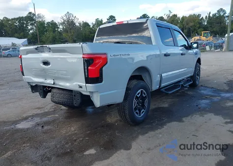 2024 Ford F-150 Lightning Pro из США, поврежденный, VIN 1FTVW1BK1RWG08841